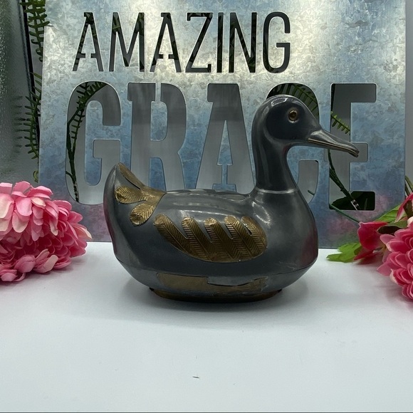 Vintage Pewter and Brass Duck Trinket Box - Picture 2 of 7